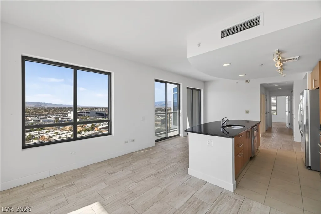 200 Sahara, Las Vegas, NV 89102