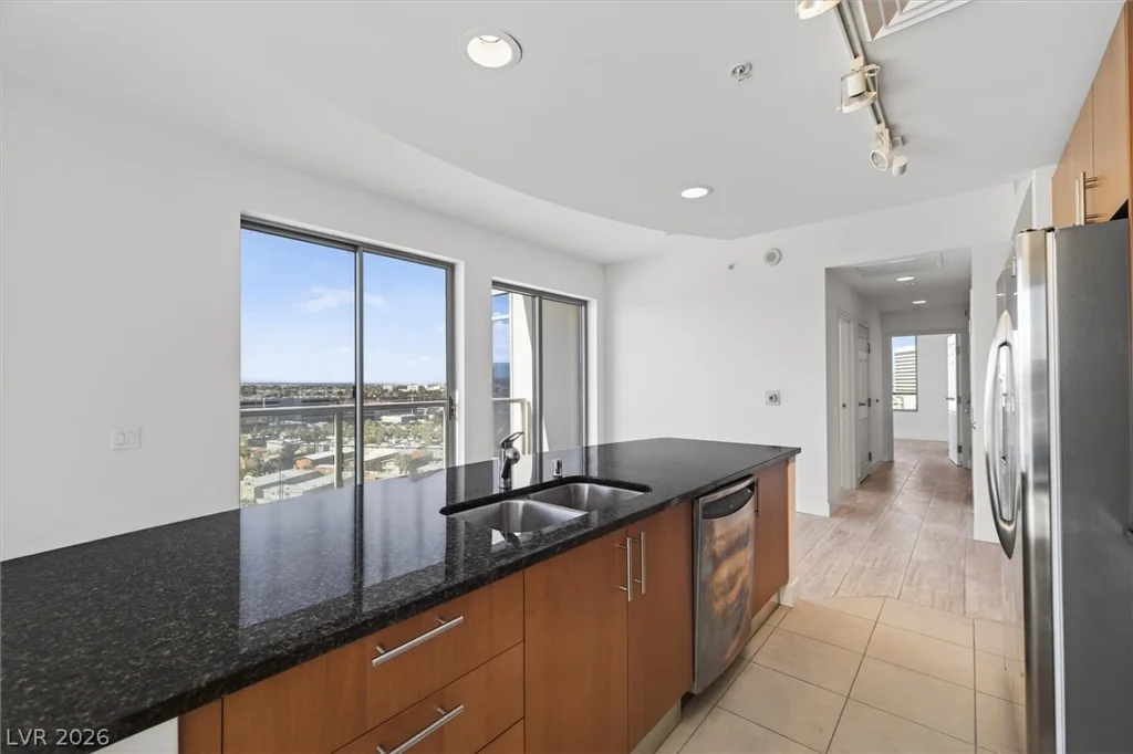 200 Sahara, Las Vegas, NV 89102