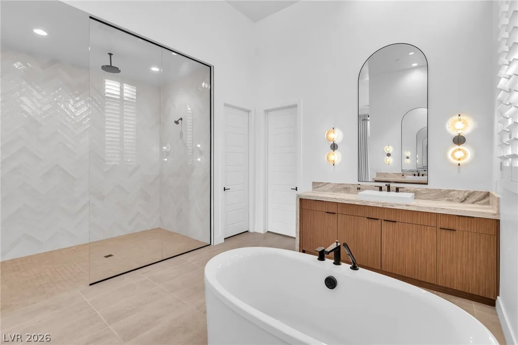 10824 Agate Cliffs, Las Vegas, NV 89135