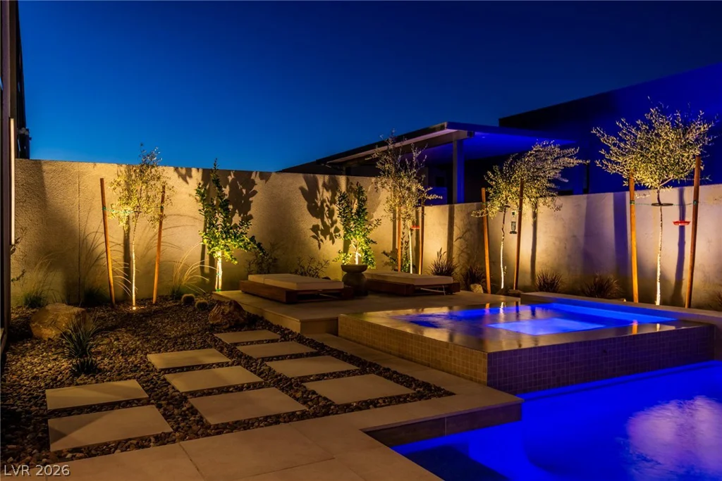 10824 Agate Cliffs, Las Vegas, NV 89135