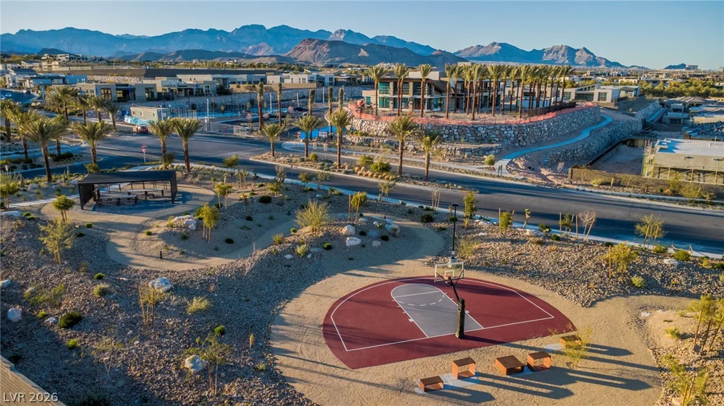 10824 Agate Cliffs, Las Vegas, NV 89135