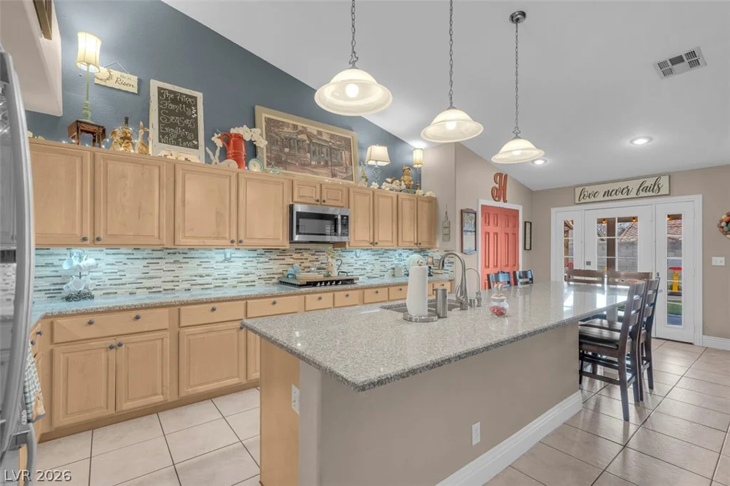 6258 Golden Rain, North Las Vegas, NV 89031