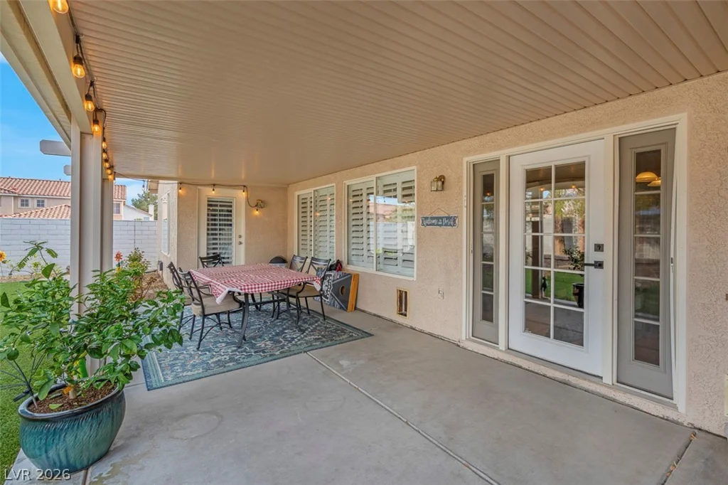 6258 Golden Rain, North Las Vegas, NV 89031