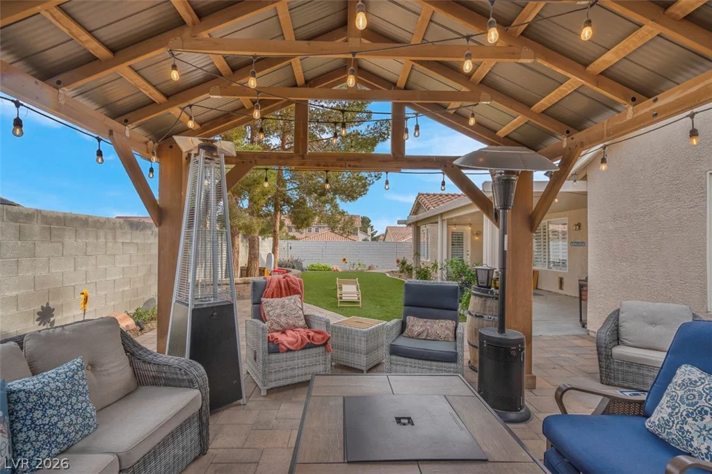 6258 Golden Rain, North Las Vegas, NV 89031