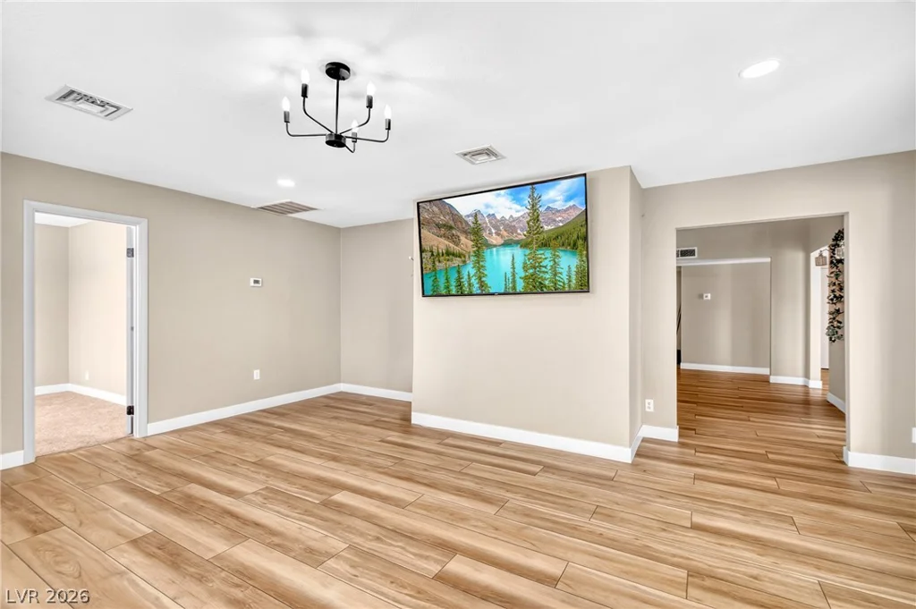 5209 Champions, Las Vegas, NV 89142