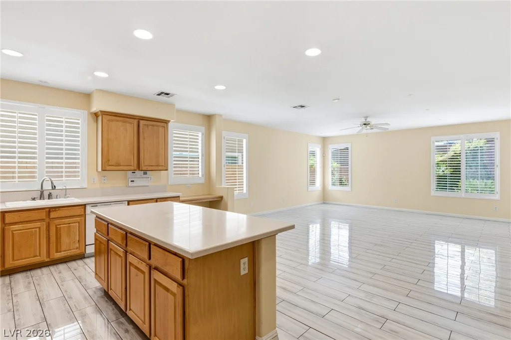 8309 Weeping Springs, Las Vegas, NV 89131
