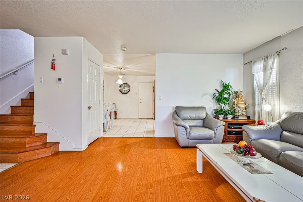 6086 Sunken River, Las Vegas, NV 89118