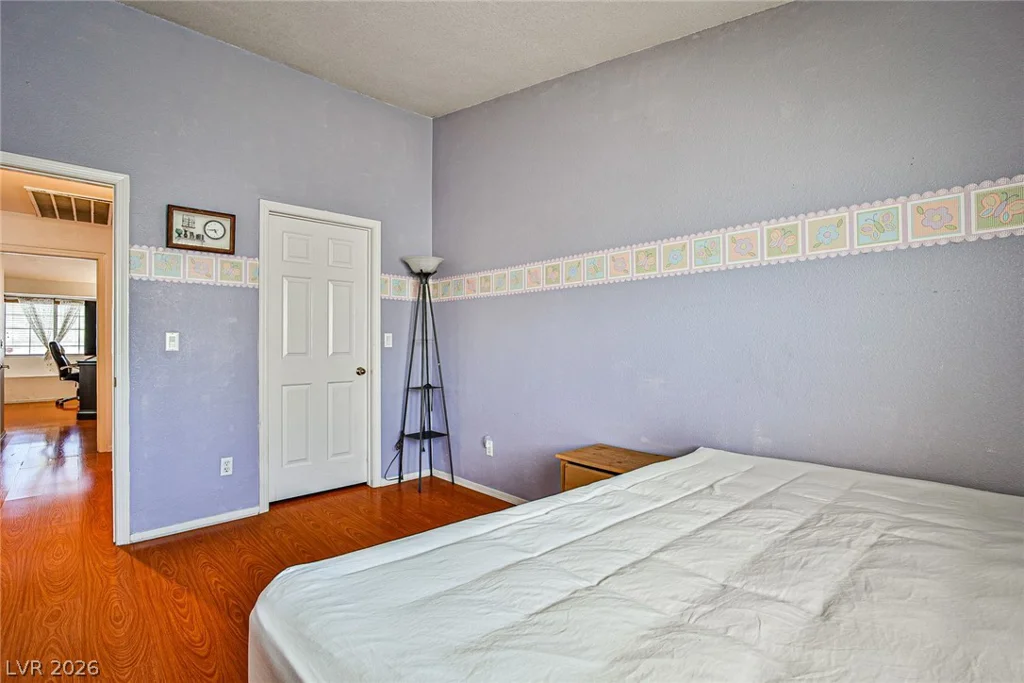 6086 Sunken River, Las Vegas, NV 89118