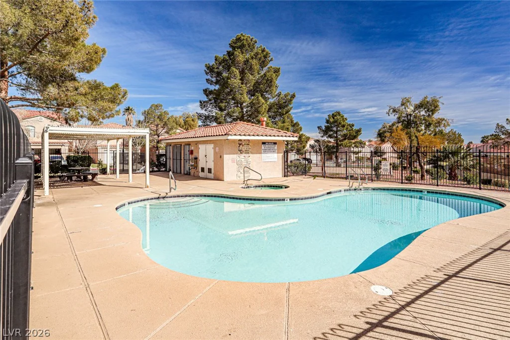 6086 Sunken River, Las Vegas, NV 89118