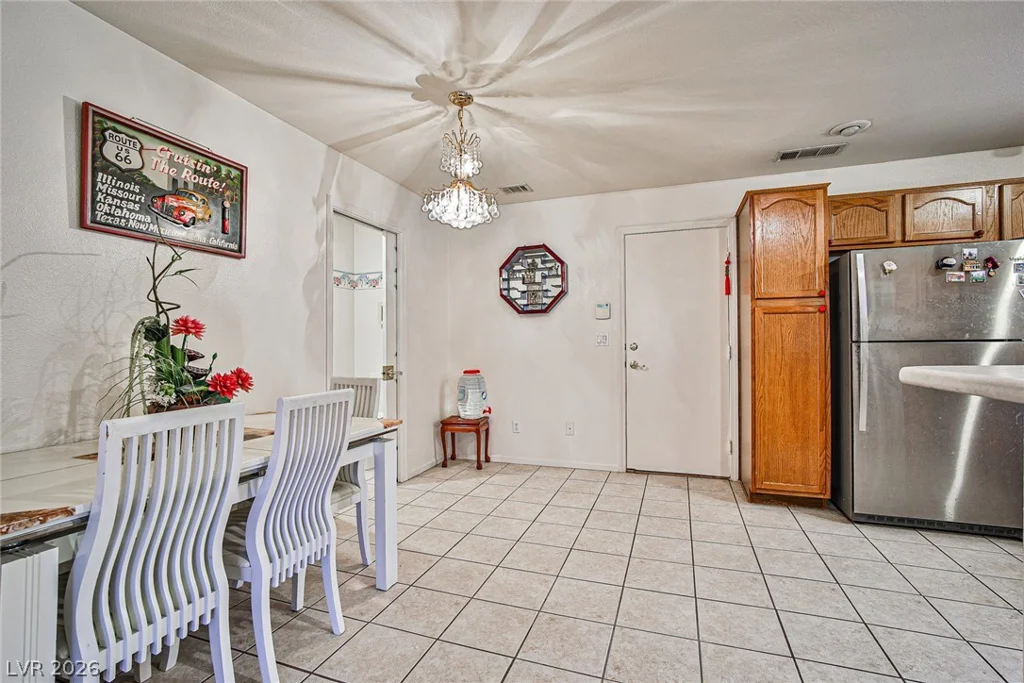 6086 Sunken River, Las Vegas, NV 89118