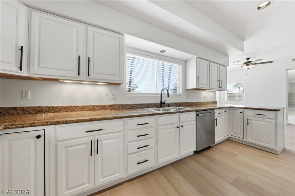 5424 Castle Vista, Las Vegas, NV 89118
