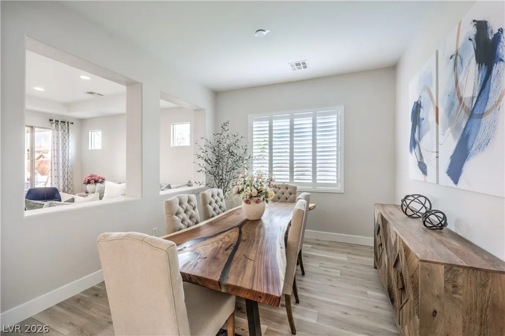 5012 Hacienda Grande, Las Vegas, NV 89141