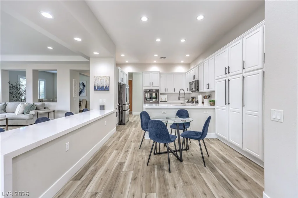 5012 Hacienda Grande, Las Vegas, NV 89141