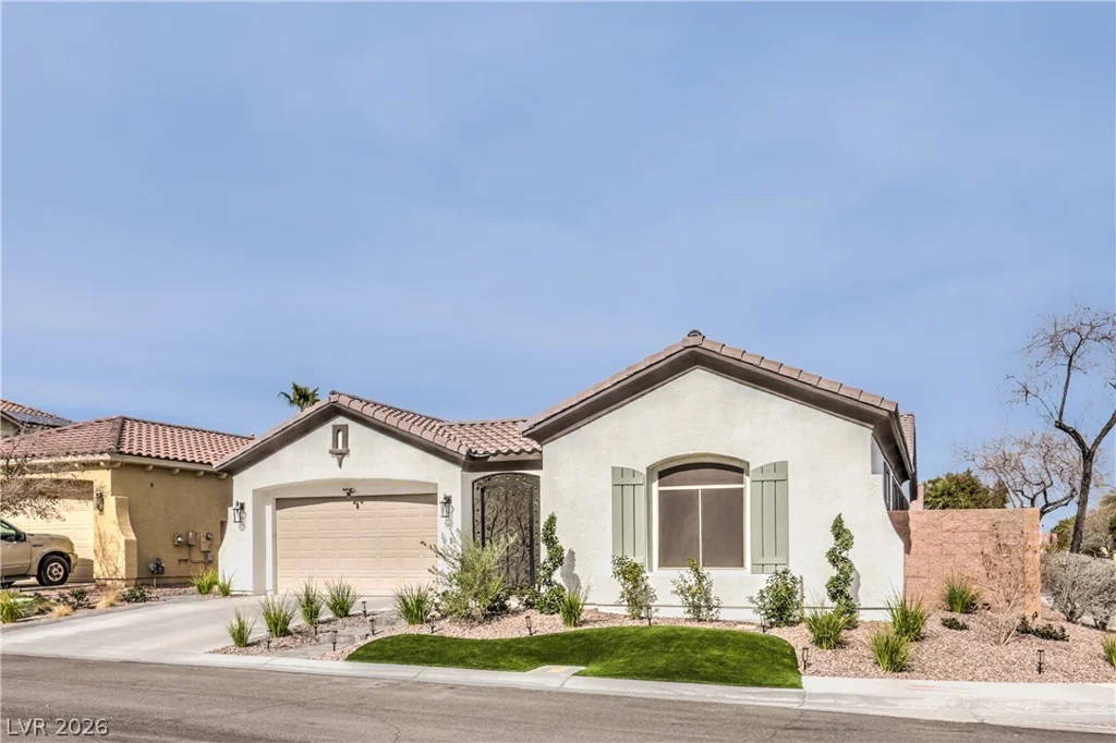 5012 Hacienda Grande, Las Vegas, NV 89141