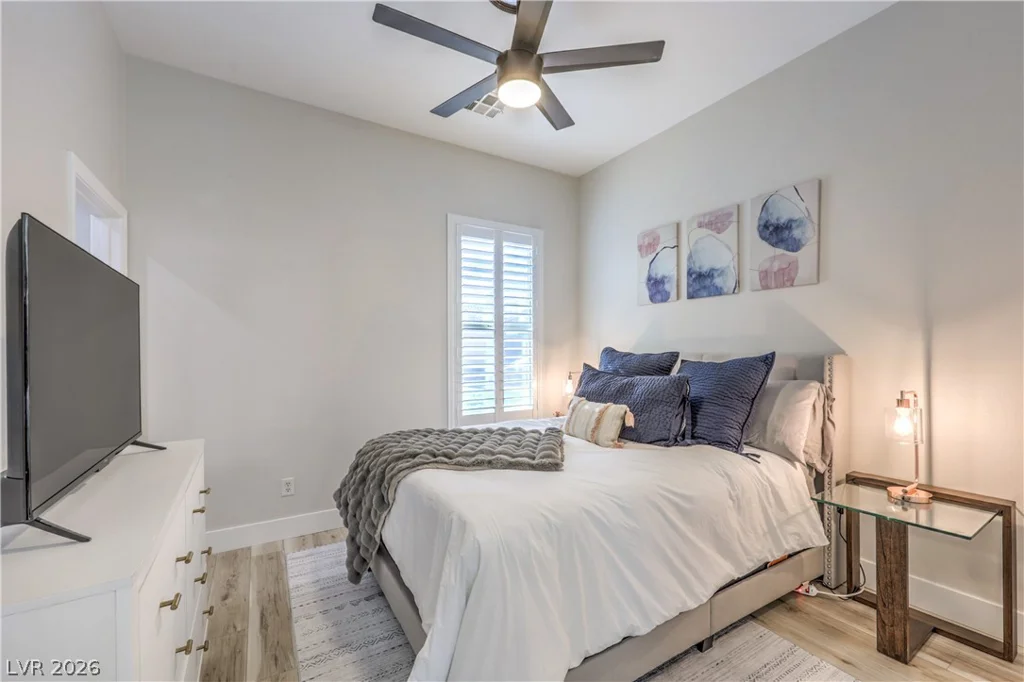 5012 Hacienda Grande, Las Vegas, NV 89141