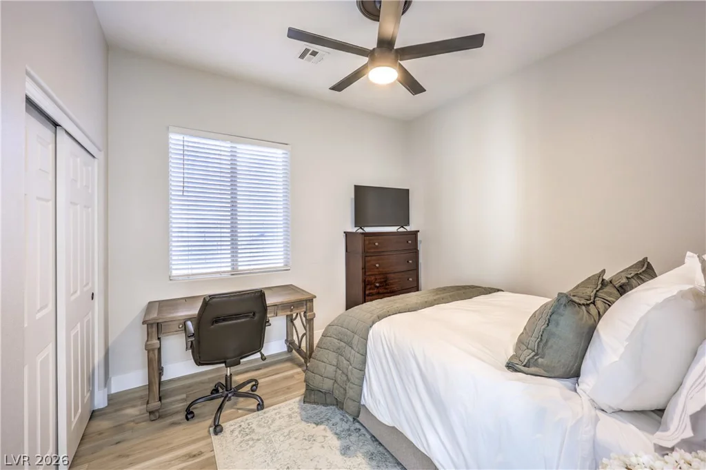 5012 Hacienda Grande, Las Vegas, NV 89141