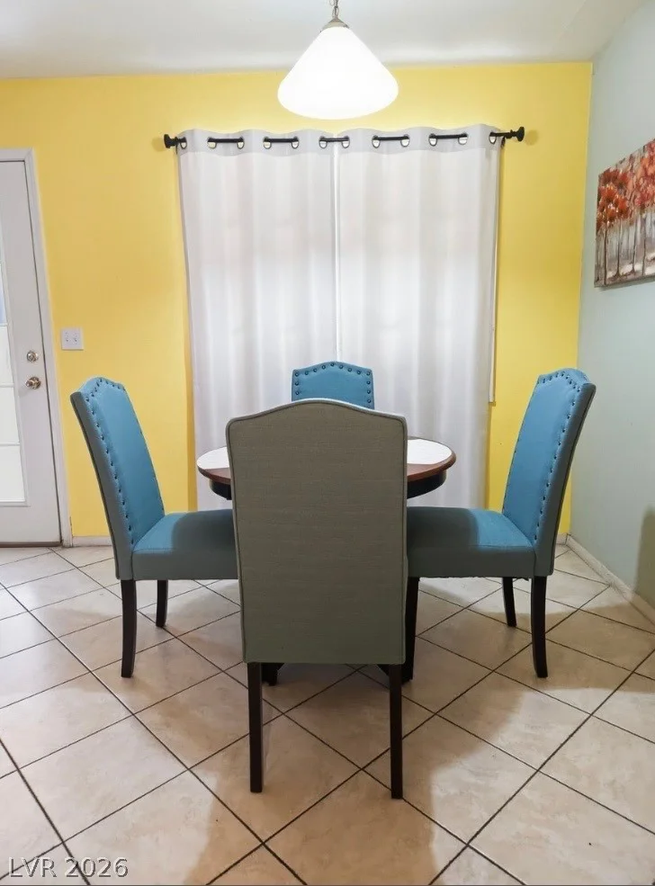 5330 Charleston, Las Vegas, NV 89142