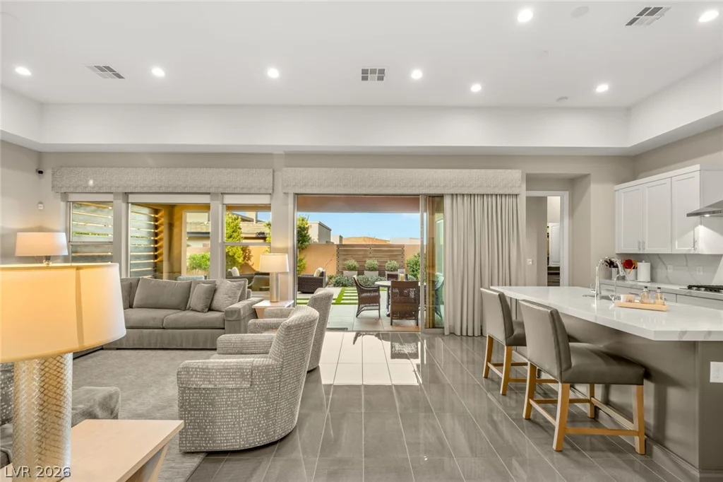 6652 Titanium Crest, Las Vegas, NV 89148