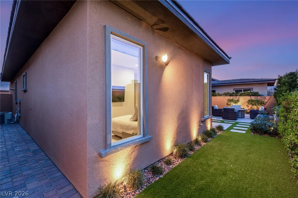 6652 Titanium Crest, Las Vegas, NV 89148