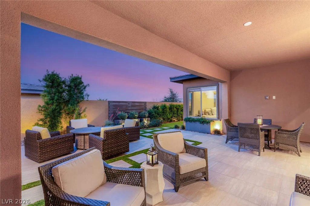 6652 Titanium Crest, Las Vegas, NV 89148