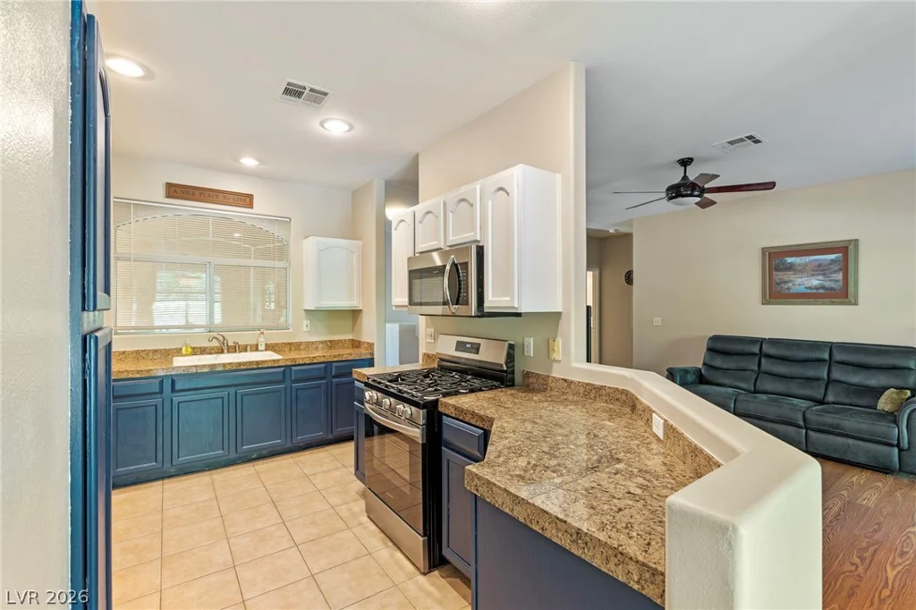 8720 Red Brook, Las Vegas, NV 89128