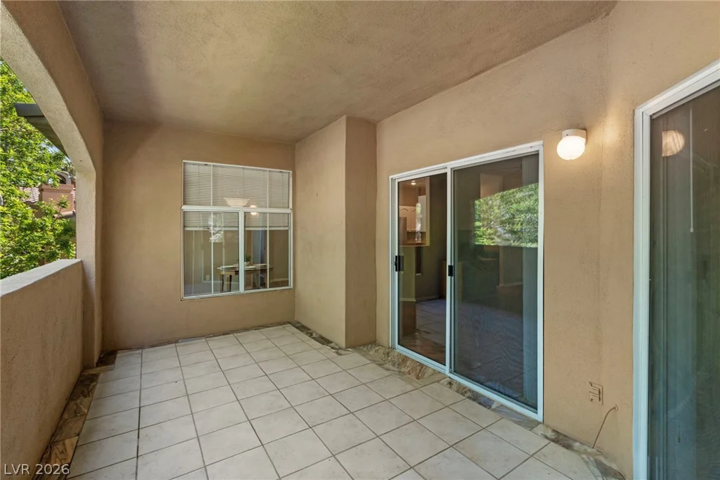 8720 Red Brook, Las Vegas, NV 89128