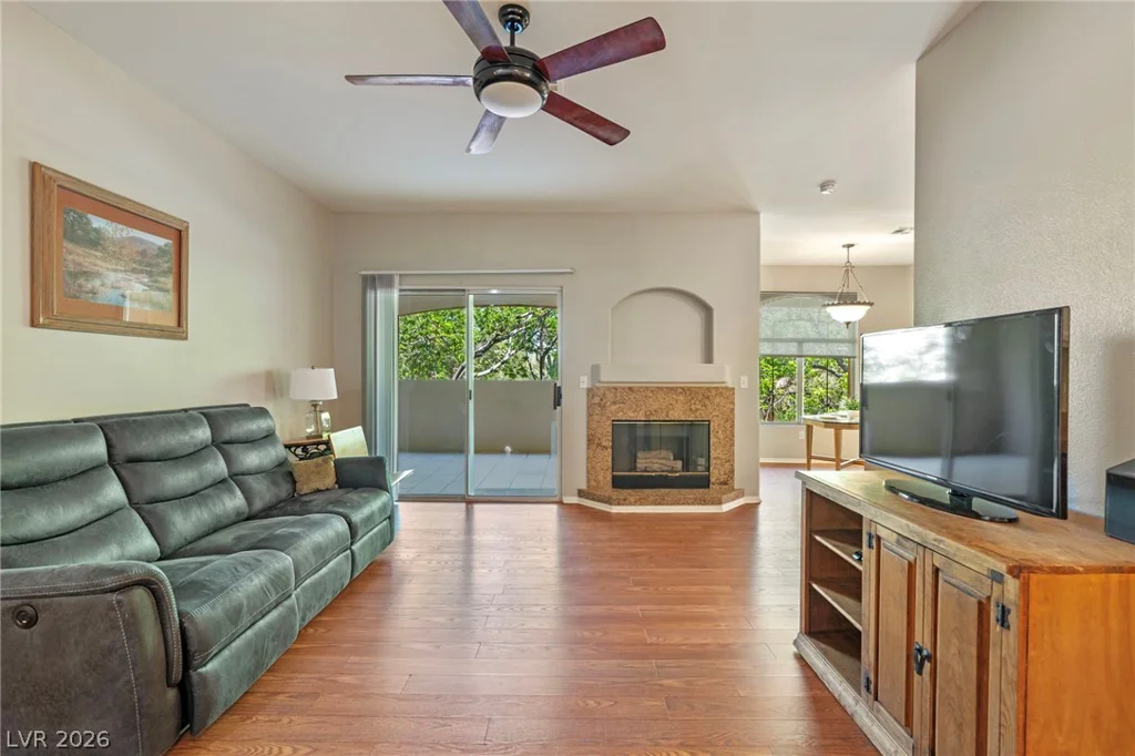 8720 Red Brook, Las Vegas, NV 89128