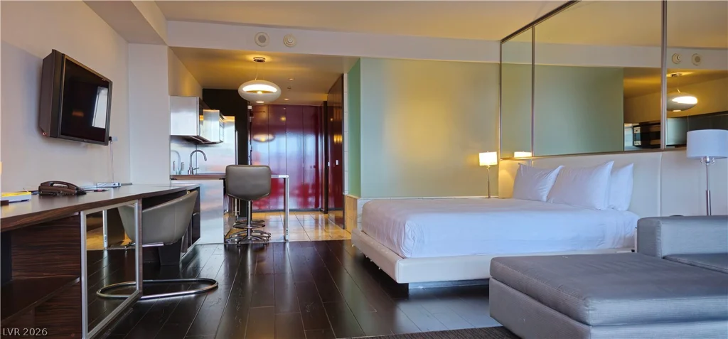 4381 Flamingo, Las Vegas, NV 89103
