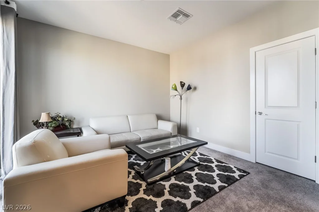 10189 Magnolia Creek, Las Vegas, NV 89141