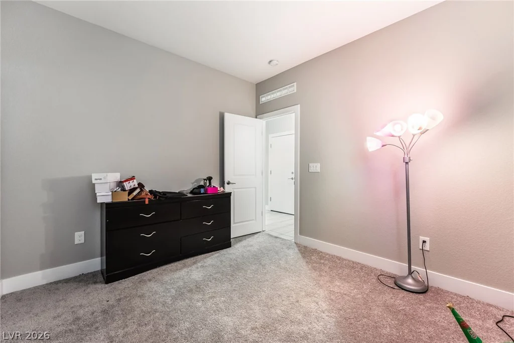 10189 Magnolia Creek, Las Vegas, NV 89141