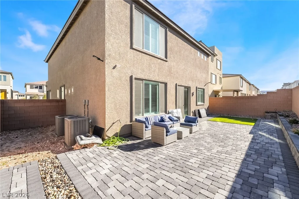 10189 Magnolia Creek, Las Vegas, NV 89141