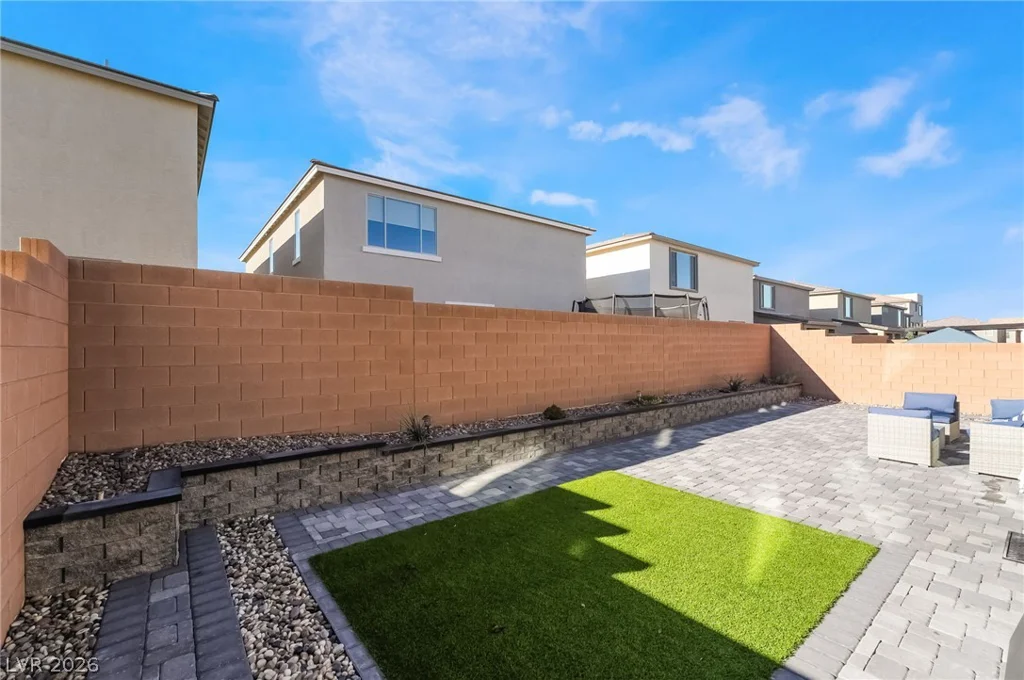 10189 Magnolia Creek, Las Vegas, NV 89141