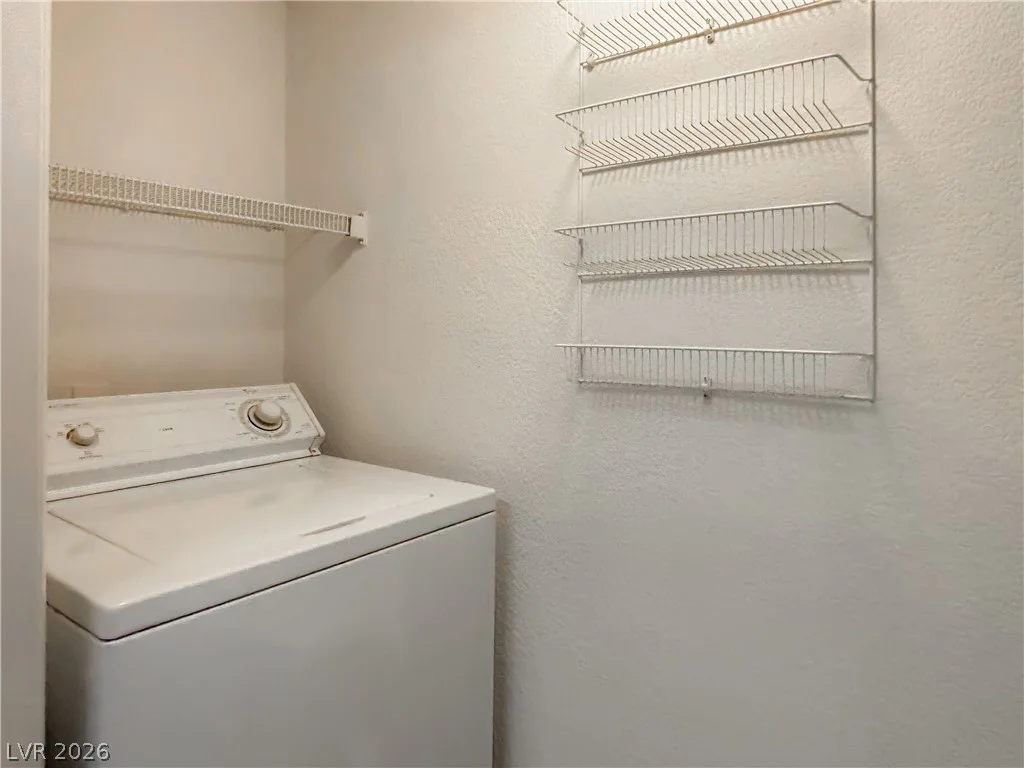 4400 Jones, Las Vegas, NV 89103