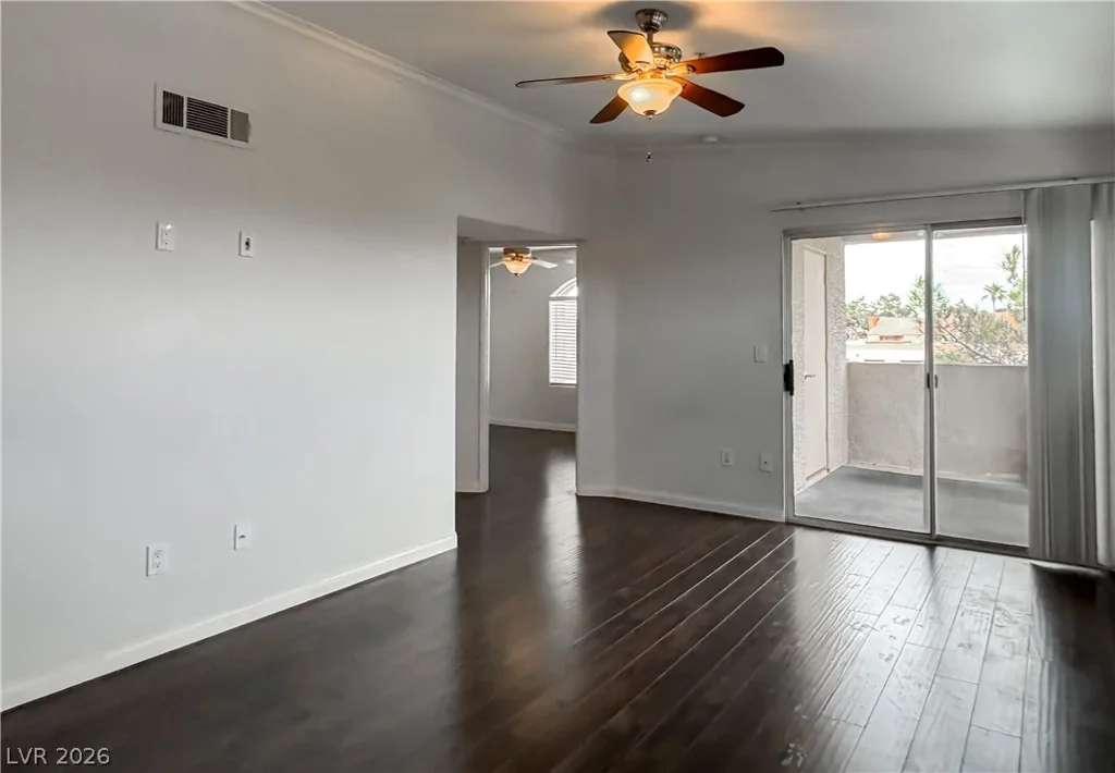 4400 Jones, Las Vegas, NV 89103