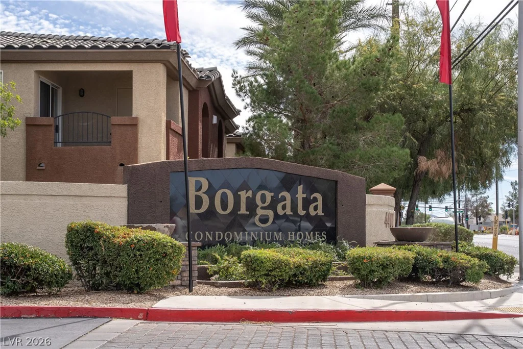 4400 Jones, Las Vegas, NV 89103