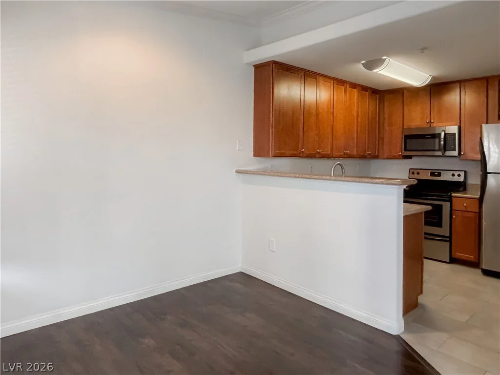 4400 Jones, Las Vegas, NV 89103