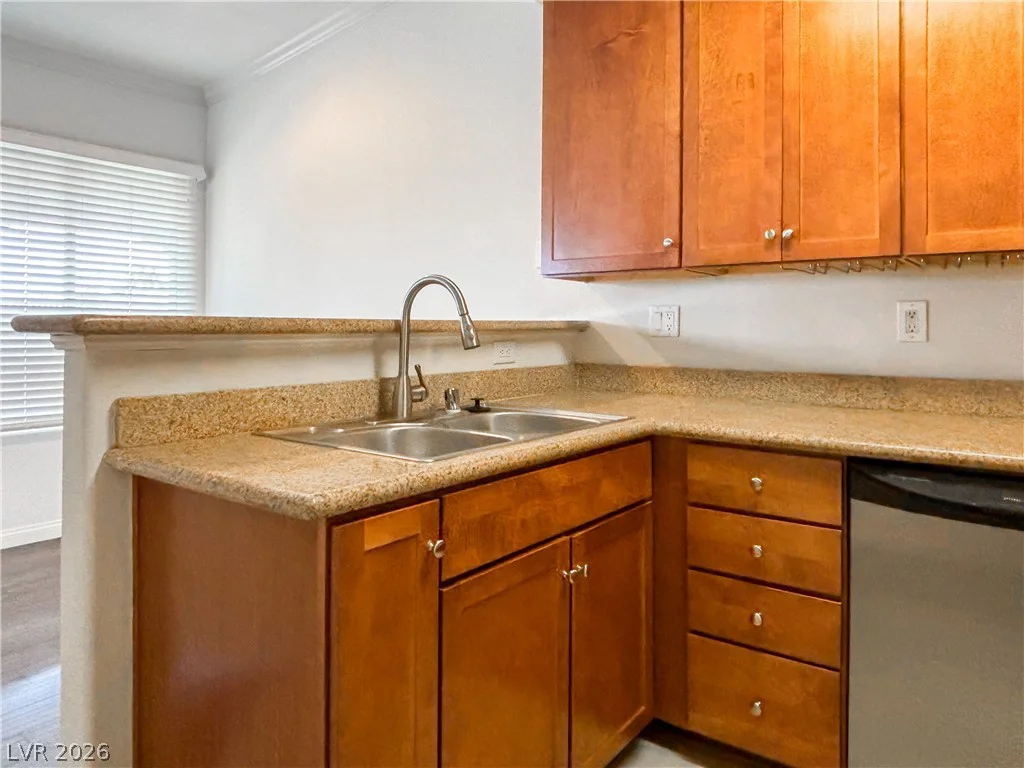 4400 Jones, Las Vegas, NV 89103