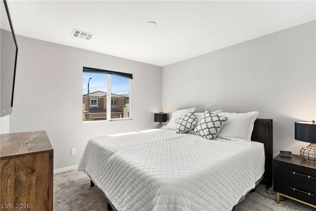 10626 Dryades, Las Vegas, NV 89166