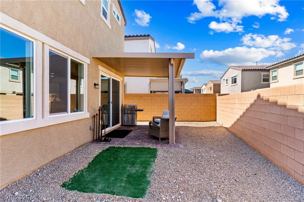 10626 Dryades, Las Vegas, NV 89166