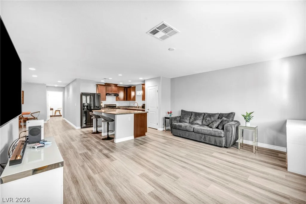 8950 Harmony Hall, Las Vegas, NV 89178