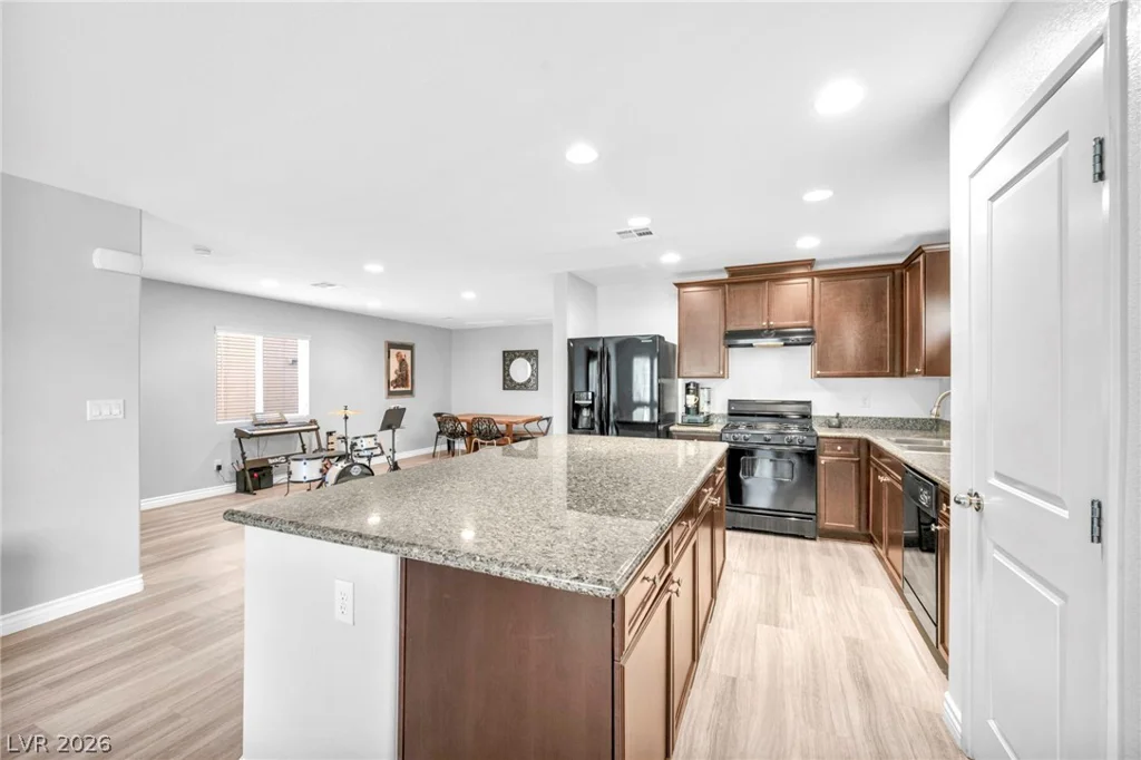 8950 Harmony Hall, Las Vegas, NV 89178
