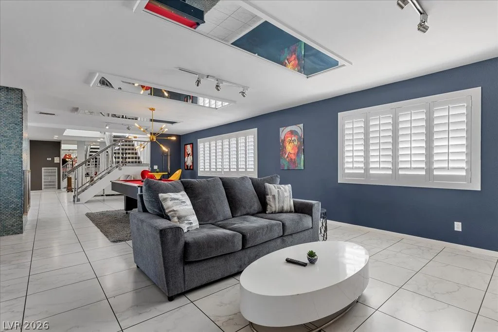 2880 Quail, Las Vegas, NV 89120