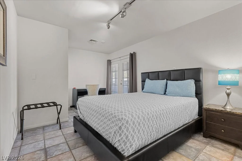 2880 Quail, Las Vegas, NV 89120