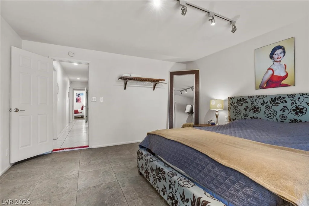 2880 Quail, Las Vegas, NV 89120