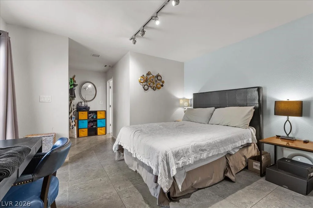 2880 Quail, Las Vegas, NV 89120