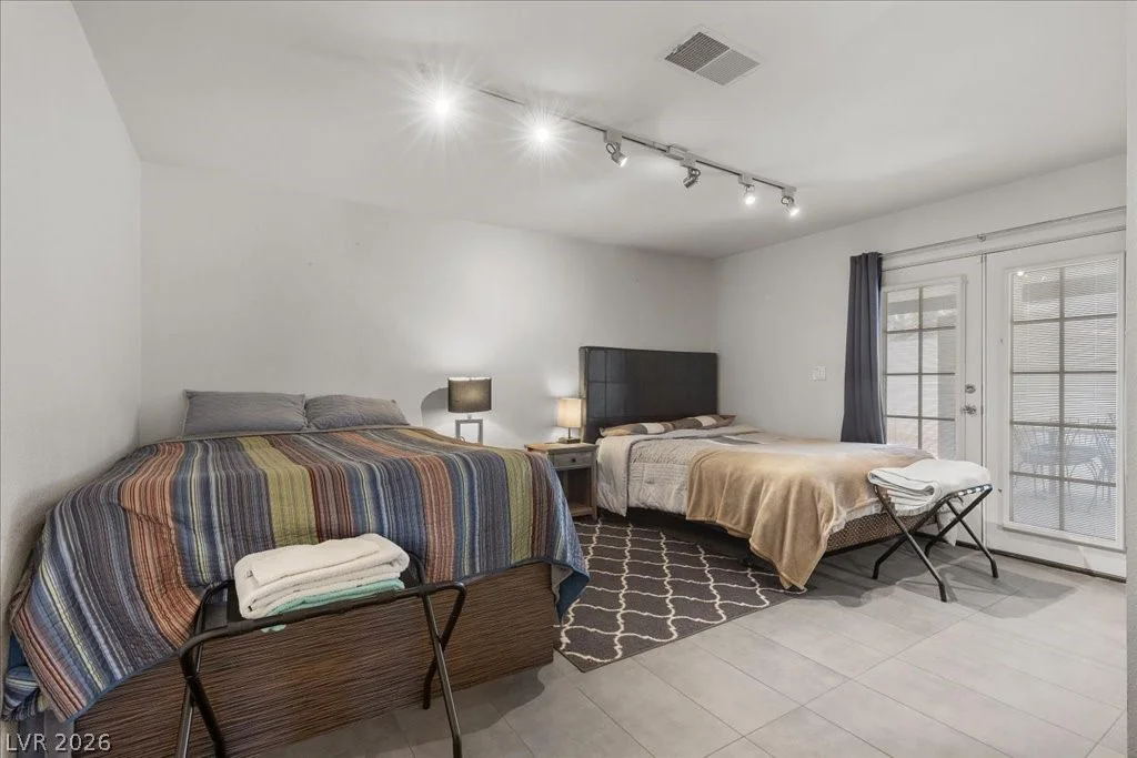 2880 Quail, Las Vegas, NV 89120