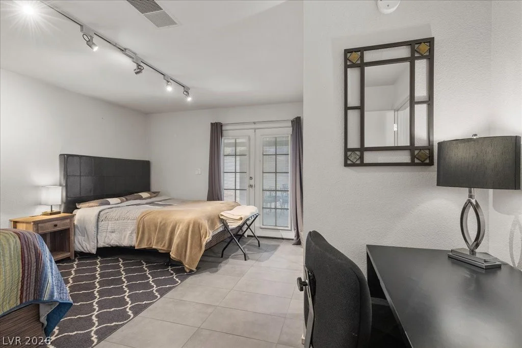 2880 Quail, Las Vegas, NV 89120