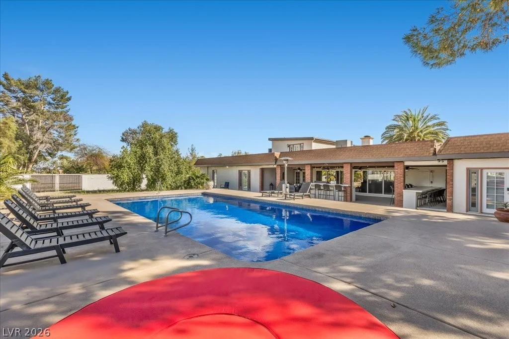 2880 Quail, Las Vegas, NV 89120