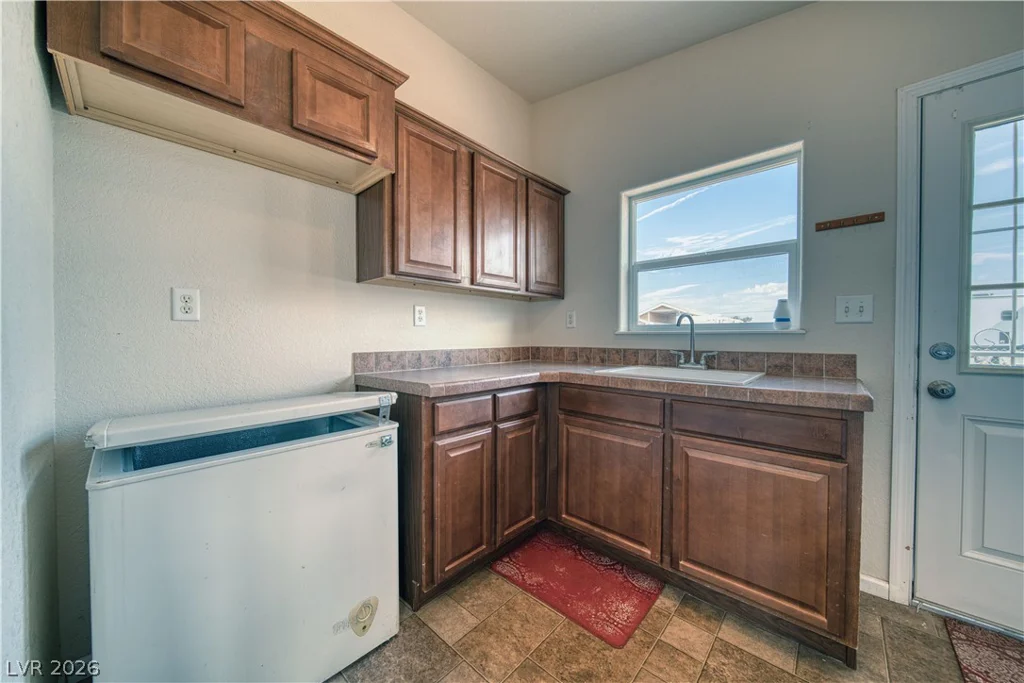 3411 Adobe, Pahrump, NV 89048