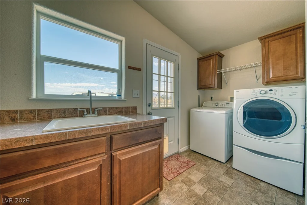 3411 Adobe, Pahrump, NV 89048